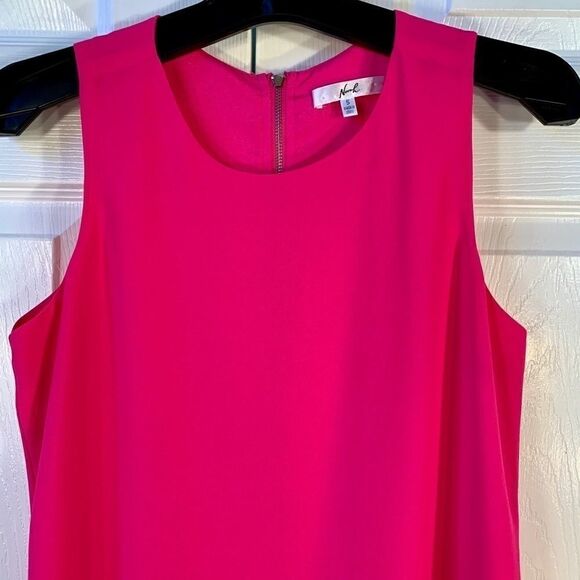 HOT PINK CREPE SHEATH LINED by NOROH SIZE SMALL - Picture 3 of 6